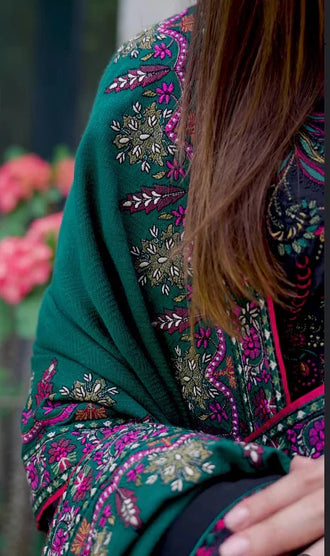 Mushq Dhanak Luxury Embroidered Winter 3 Piece Dress SDCW-1250