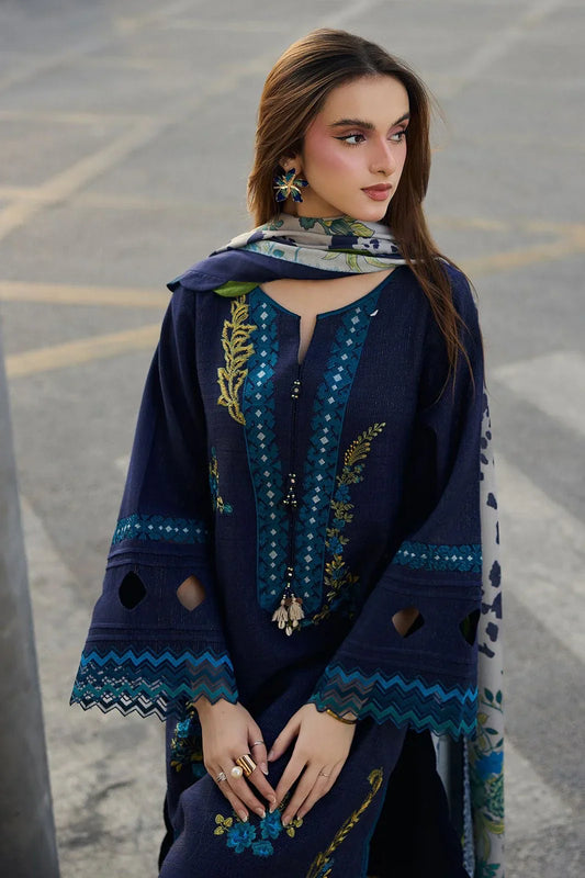 CHARIZMA 3PC LAWN UNSTITCHED EMBROIDERED Code:4017