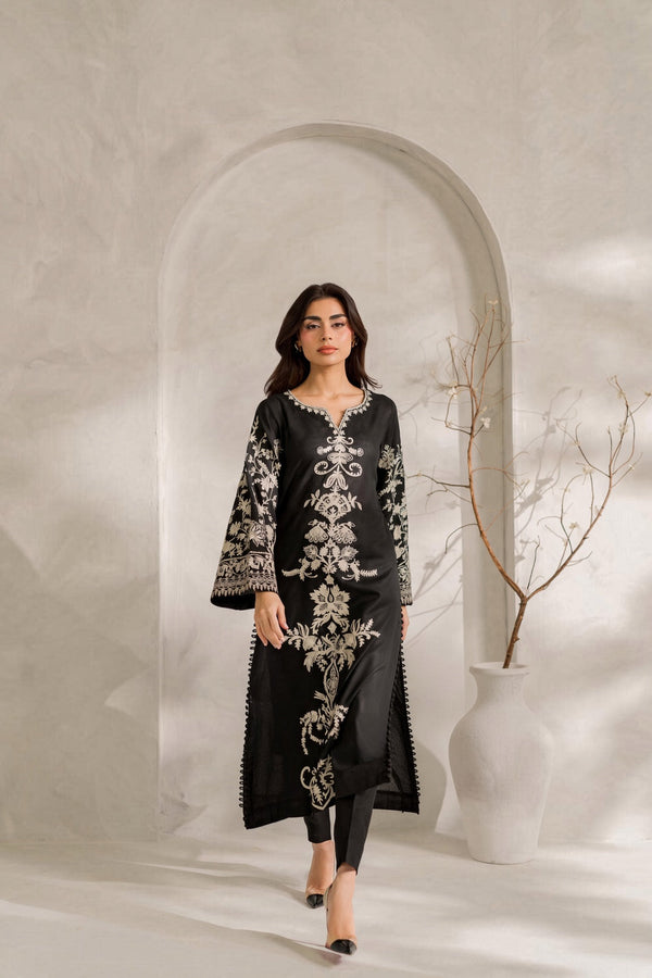 Elnaz Heavy Embroidered Dhanak 2Piece Suit SDCW-1235