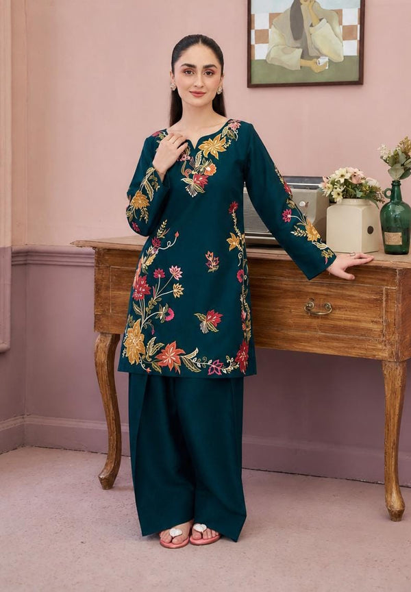 Zimml Heavy Embroidered Dhanak 2Piece Suit SDCW-1235