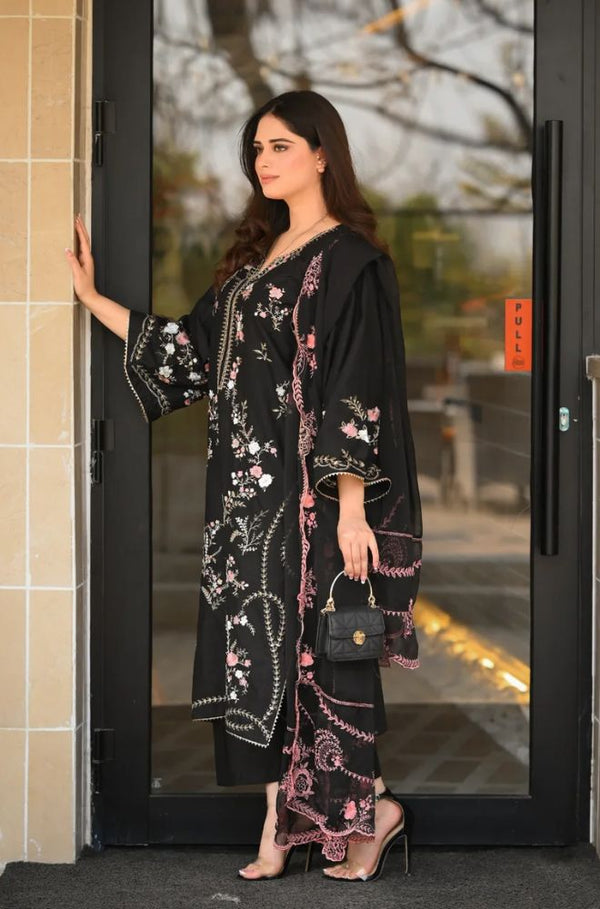 HANIYA SUMMER 3PIECE LAWN EMBROIDERED SUIT SDC-1151