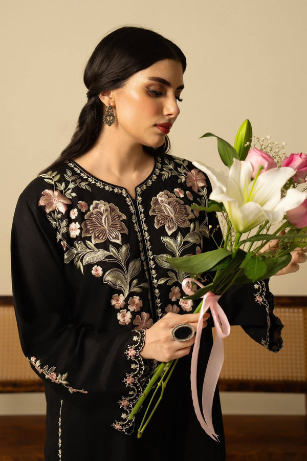 Laam Heavy Embroidered Dhanak 2Piece Suit SDCW-1235